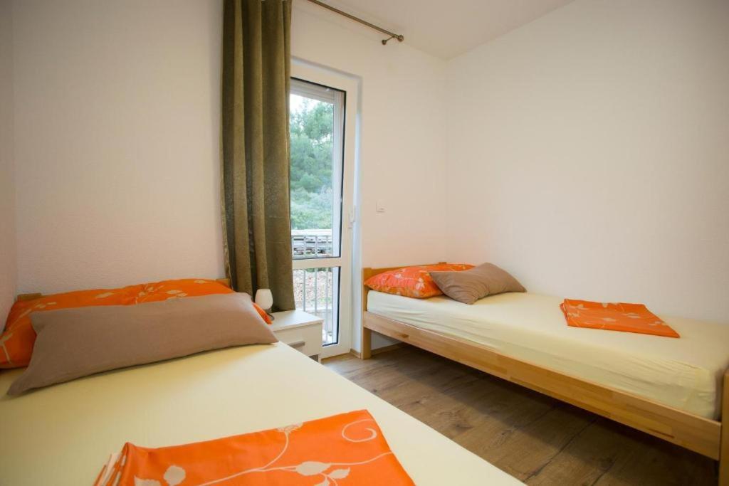 Apartments Panorama With Seasonal Pool Slatine Zewnętrze zdjęcie