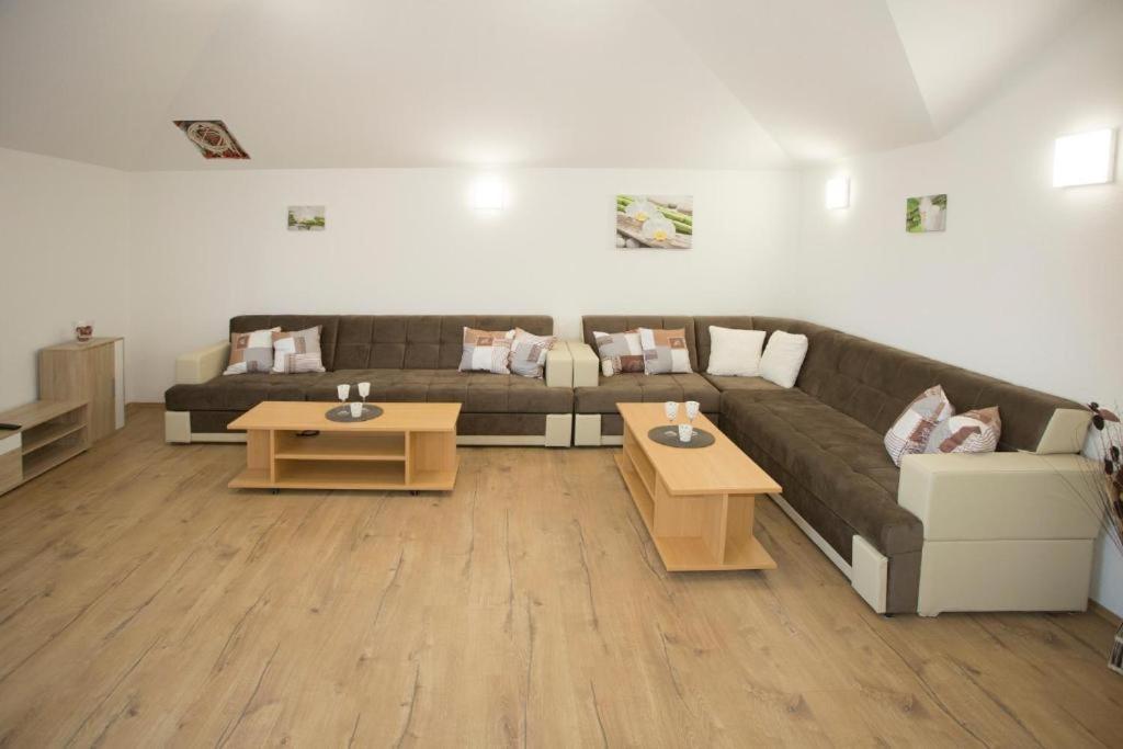 Apartments Panorama With Seasonal Pool Slatine Zewnętrze zdjęcie